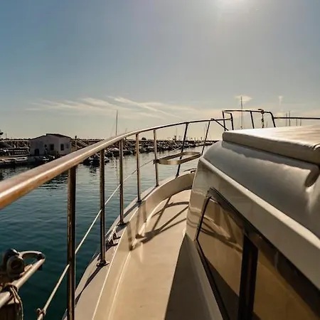 Yacht Our Alissa * Premia De Mar