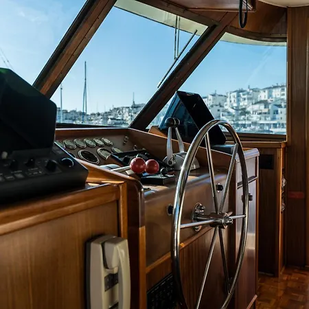 Yacht Our Alissa * Premia De Mar